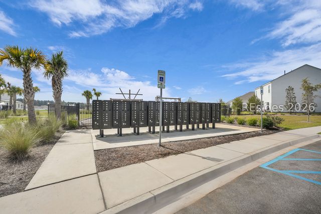 2047 Sanctum St, Ridgeland, SC 29936