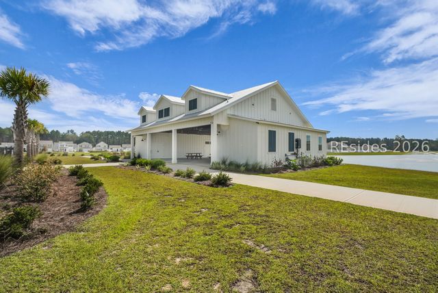 2047 Sanctum St, Ridgeland, SC 29936