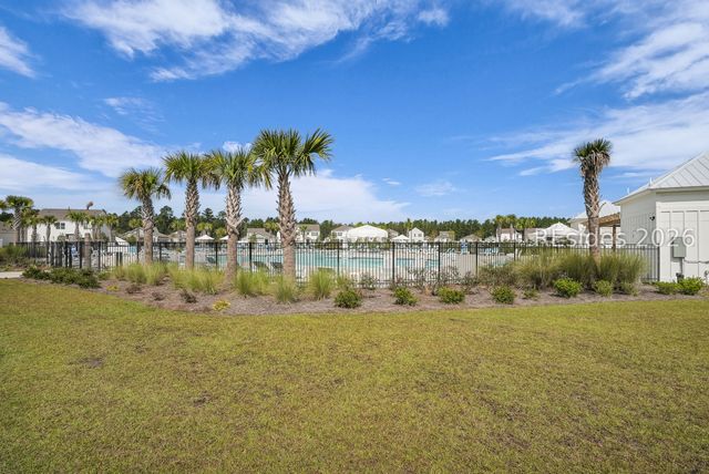 2047 Sanctum St, Ridgeland, SC 29936