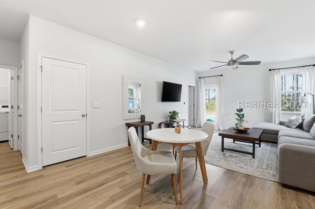 2047 Sanctum St, Ridgeland, SC 29936