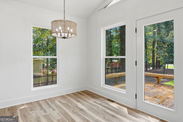 400 Cottonwood Drive, Woodstock, GA 30189