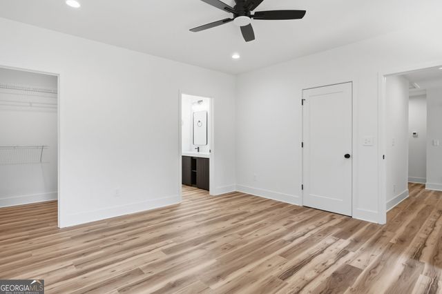 400 Cottonwood Drive, Woodstock, GA 30189