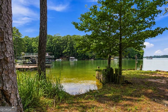 400 Cottonwood Drive, Woodstock, GA 30189