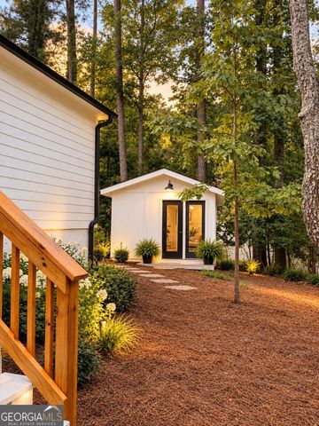 400 Cottonwood Drive, Woodstock, GA 30189
