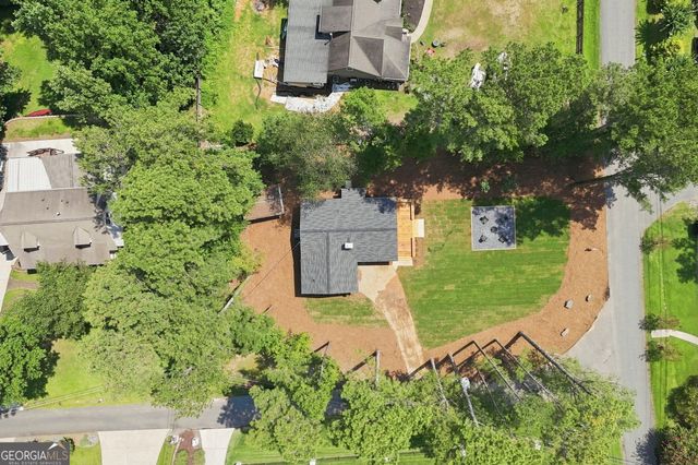 400 Cottonwood Drive, Woodstock, GA 30189