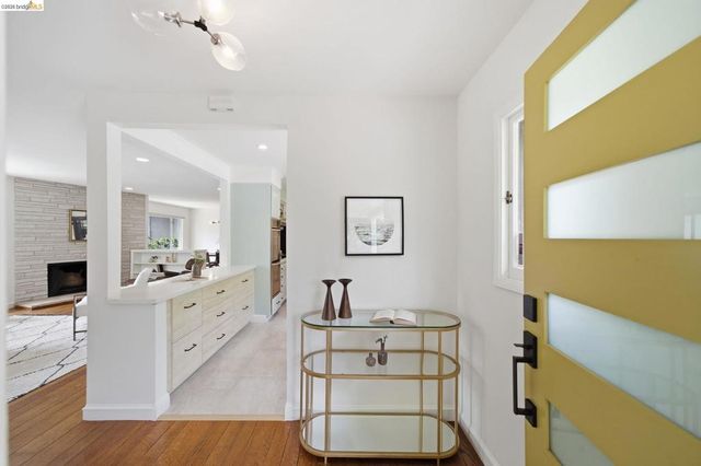 64 Highgate Rd, Kensington, CA 94707