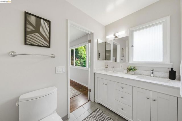 64 Highgate Rd, Kensington, CA 94707