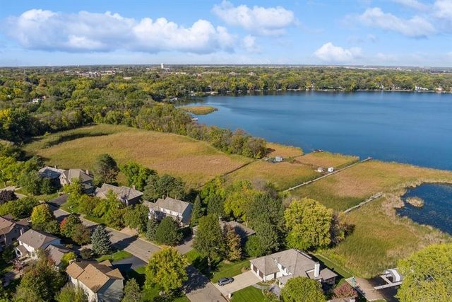 12428 54th Avenue N, Plymouth, MN 55442