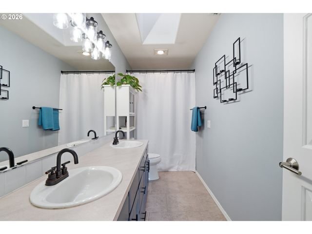 14829 Se TERRITORY Dr, Clackamas, OR 97015