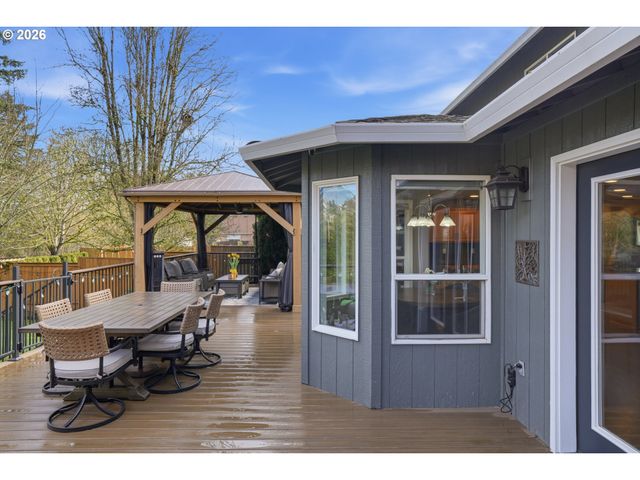 14829 Se TERRITORY Dr, Clackamas, OR 97015