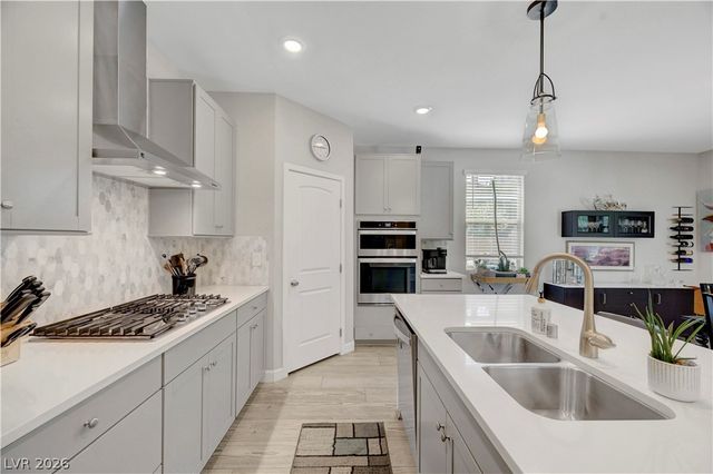820 Riverlawn Place, Las Vegas, NV 89138