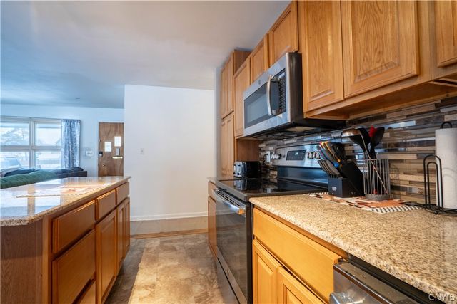 312 French Road, Utica, NY 13501