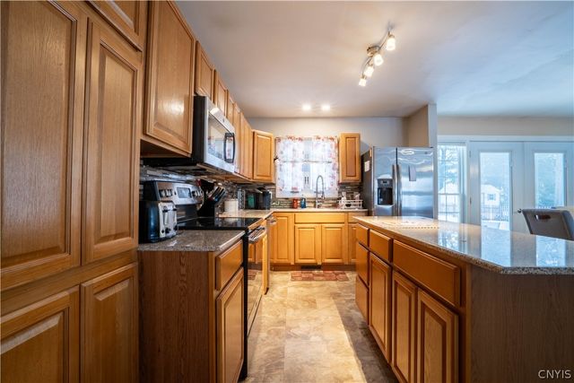 312 French Road, Utica, NY 13501