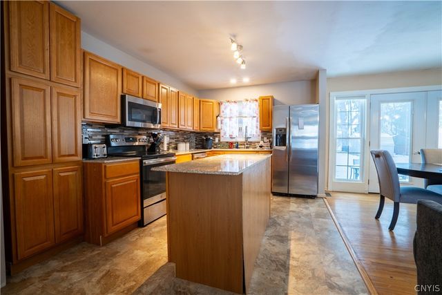 312 French Road, Utica, NY 13501