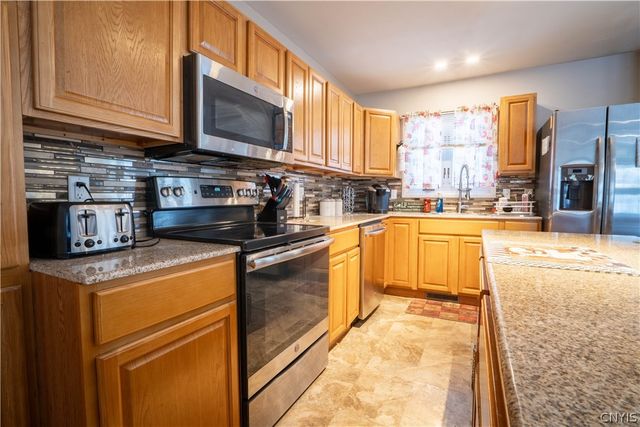 312 French Road, Utica, NY 13501