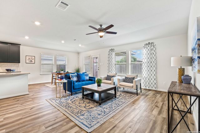 17031 Autry Falls, San Antonio, TX 78247
