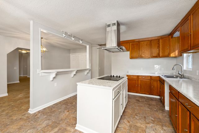 1156 Middle Drive, Pinewood, SC 29125