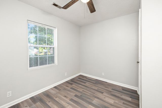 1156 Middle Drive, Pinewood, SC 29125