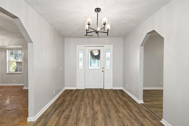 1156 Middle Drive, Pinewood, SC 29125