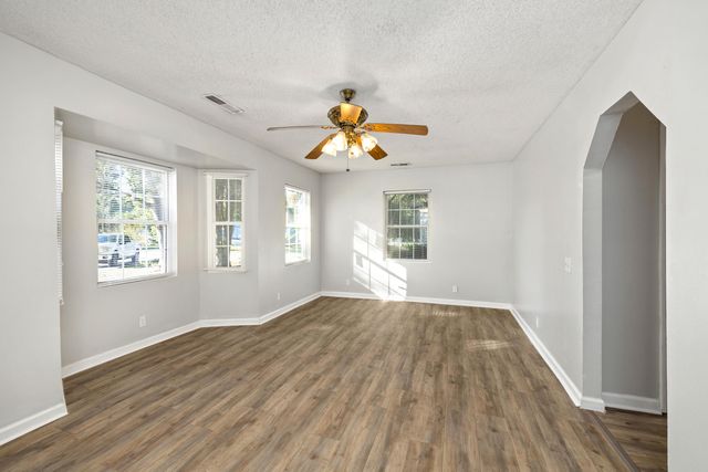 1156 Middle Drive, Pinewood, SC 29125