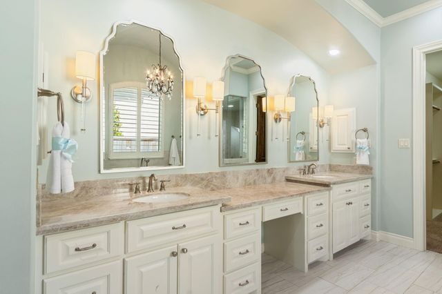 147 Manor Lake Estates Drive, Spring, TX 77379