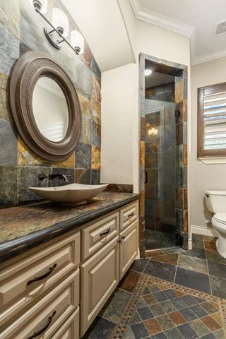 147 Manor Lake Estates Drive, Spring, TX 77379