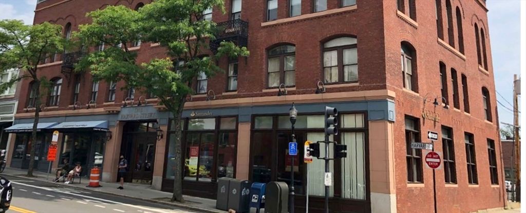 1 Harvard 201, Brookline, MA 02445