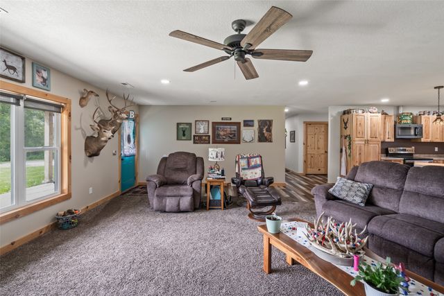 2114 60th Avenue, Melcher Dallas, IA 50062