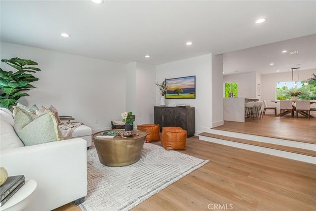 6615 Orion, Van Nuys, CA 91406