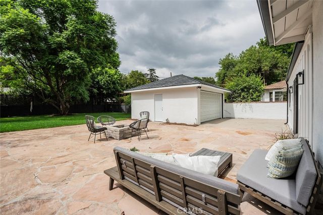 6615 Orion, Van Nuys, CA 91406