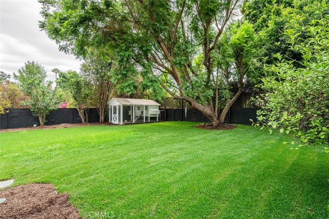 6615 Orion, Van Nuys, CA 91406