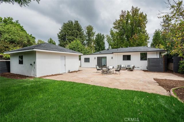 6615 Orion, Van Nuys, CA 91406