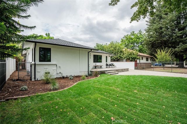 6615 Orion, Van Nuys, CA 91406