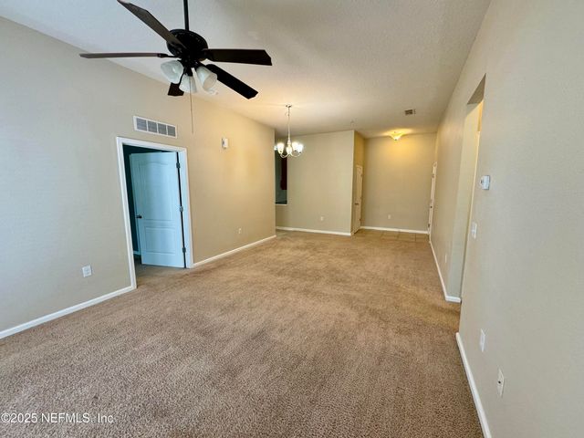 100 BRANNAN Place 104, St. Johns, FL 32259