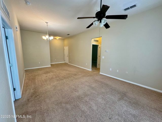 100 BRANNAN Place 104, St. Johns, FL 32259