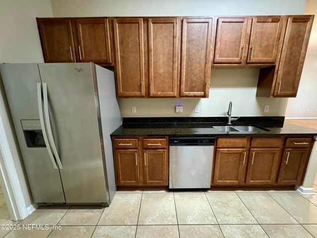 100 BRANNAN Place 104, St. Johns, FL 32259