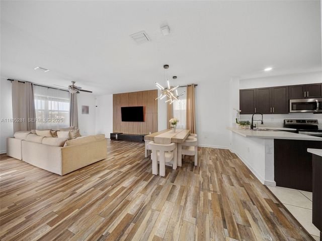 1411 SE 26th Road, Homestead, FL 33035