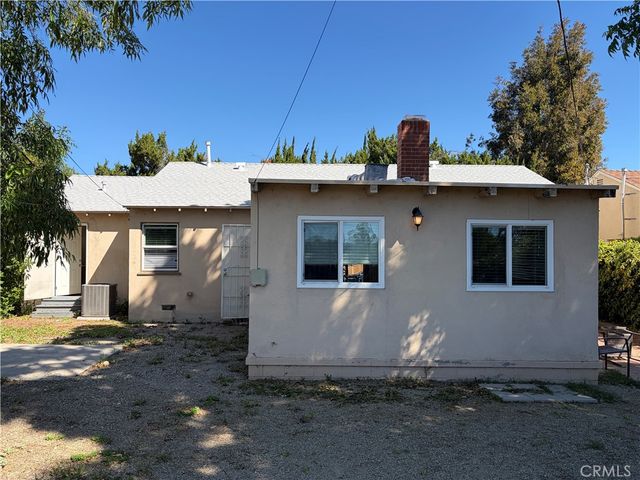 20252 Archwood Street, Winnetka, CA 91306