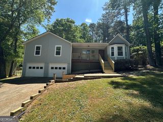 1027 Summer Place NW, Acworth, GA 30102