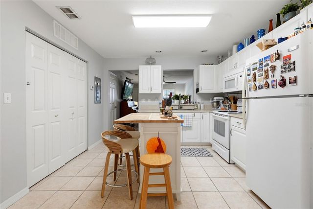 4611 SW 48TH WAY 108, Gainesville, FL 32608