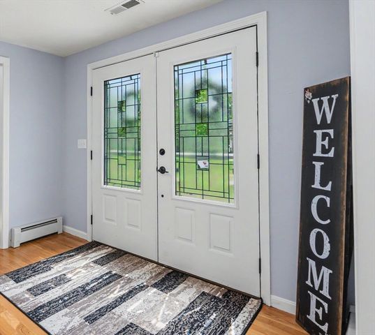 72 Heritage Rd, Dracut, MA 01826
