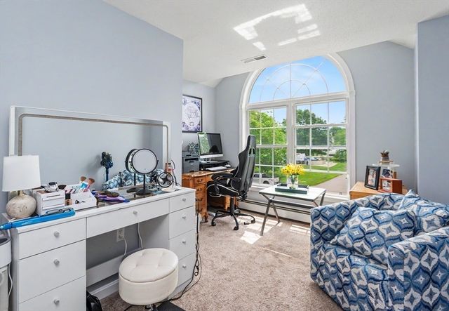 72 Heritage Rd, Dracut, MA 01826