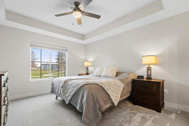 1616 Justice Way, Knoxville, IA 50138