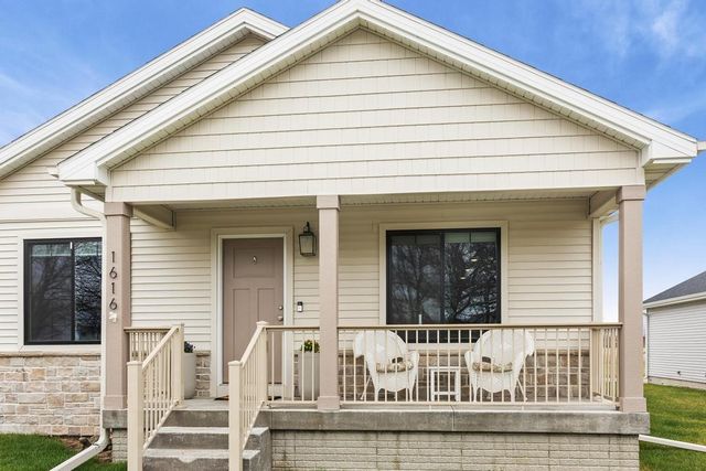 1616 Justice Way, Knoxville, IA 50138