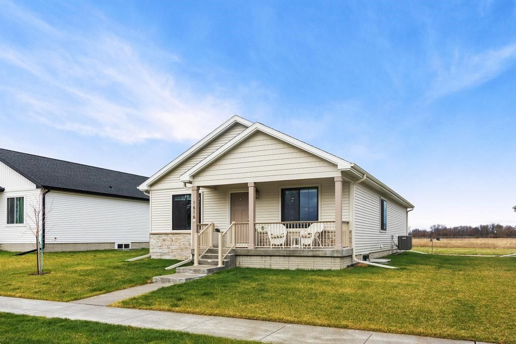 1616 Justice Way, Knoxville, IA 50138