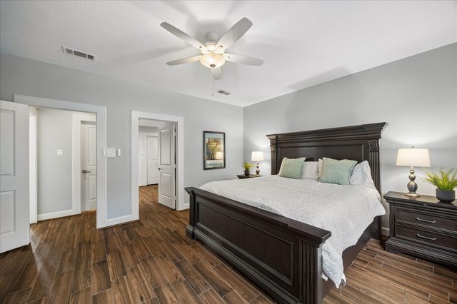 2702 Royal Circle Drive, Kingwood, TX 77339