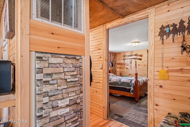 810 Mitchell Lane, Jamestown, TN 38556