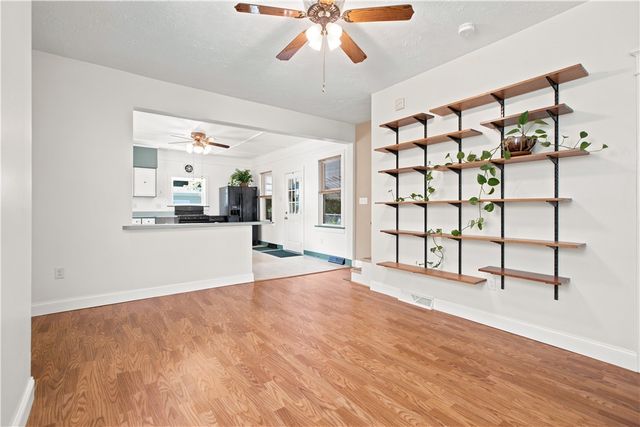 1271 Lewis St, Mt Washington, PA 15220