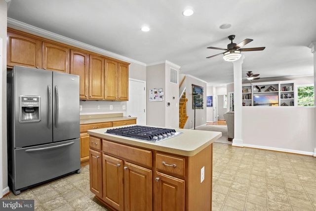 10 GARNER DR, Fredericksburg, VA 22405
