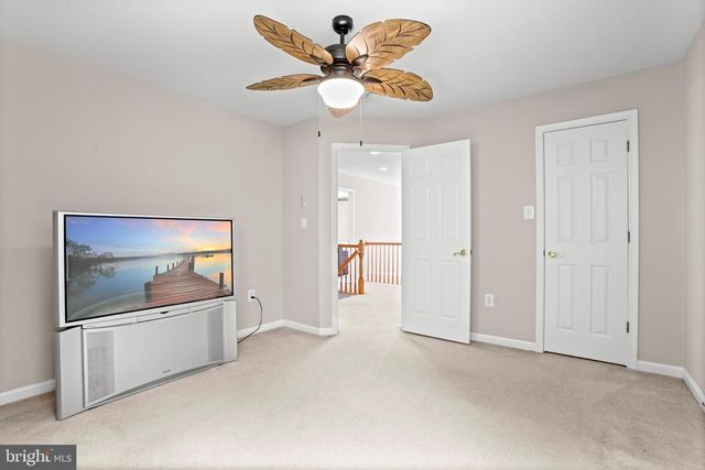 10 GARNER DR, Fredericksburg, VA 22405